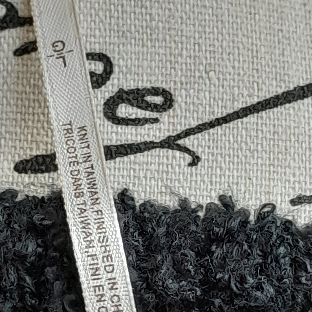 NWT FREE PEOPLE Black Sweater - Picture 4 of 6